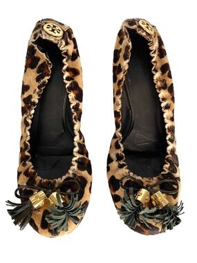 Tory Burch Reese Leopard Calf Hair Flats Gold Logo Tassel 9.5